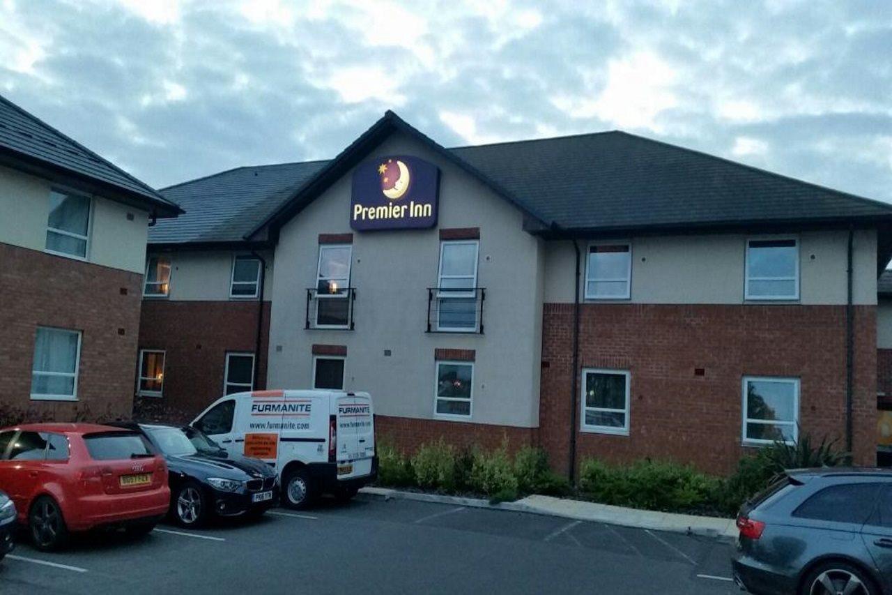 Premier Inn Norwich Airport Exterior photo