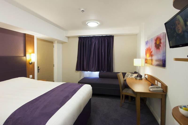 Premier Inn Norwich Airport Exterior photo